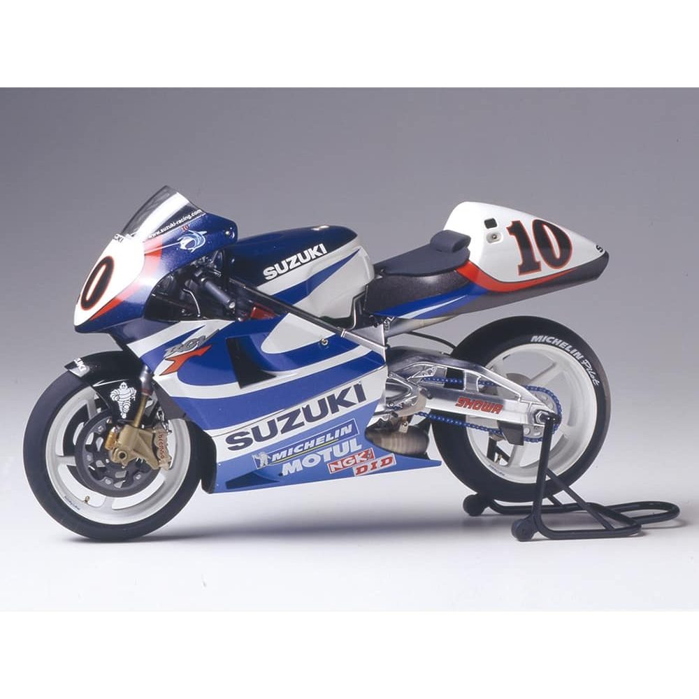 Tamiya 1/12 Motorcycle 14081 Suzuki RGV-Gamma 500 (XR89) 組裝模型