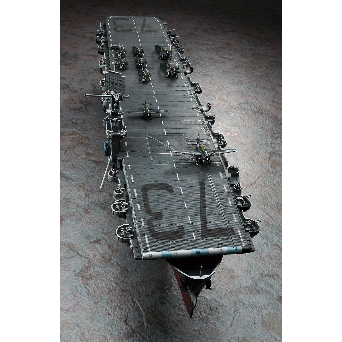 Hasegawa 1/350 WS U.S. Navy Escort Carrier USS Gambier Bay (CVE-73) 組裝模型