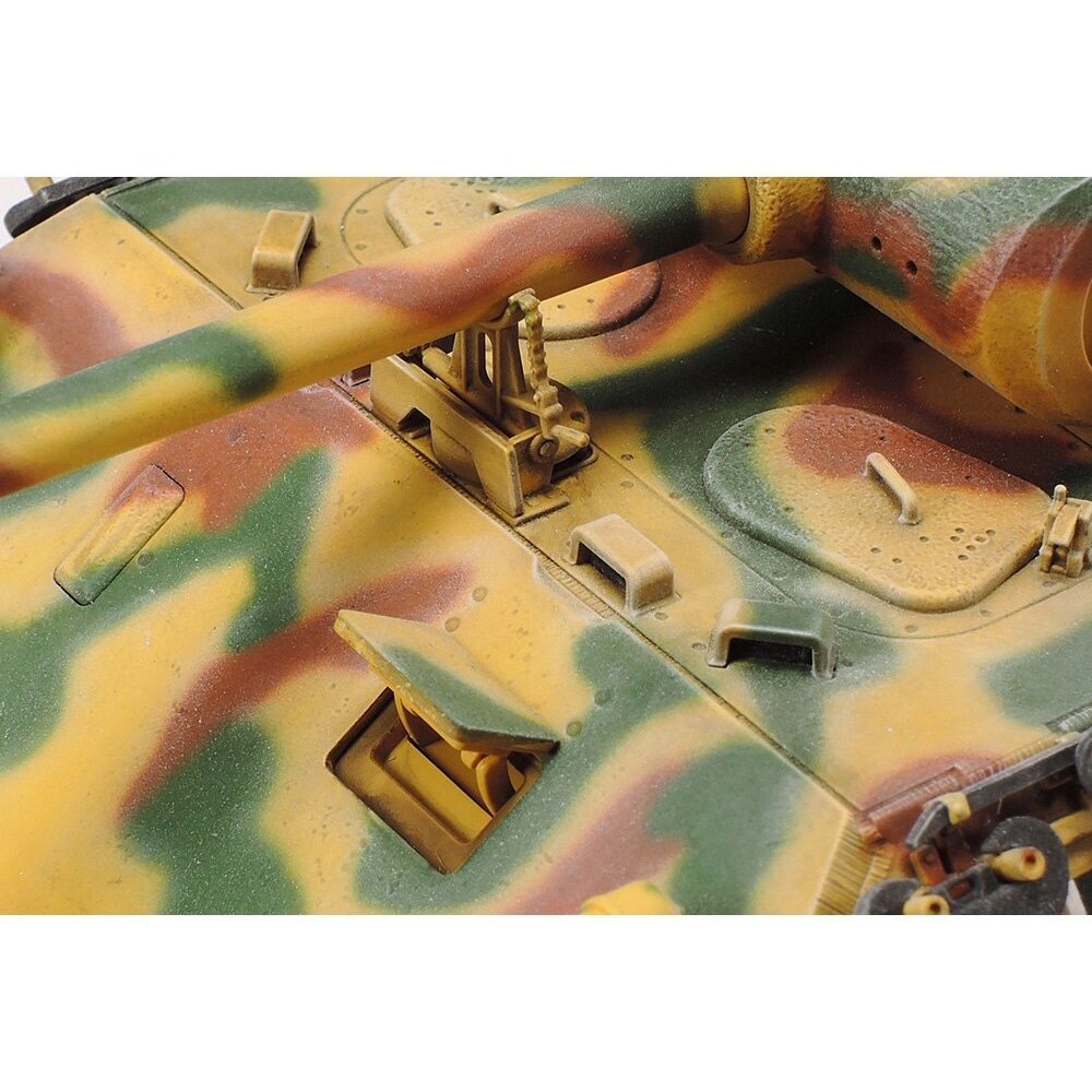 Tamiya 1/35 MM 35345 German Tank Panther Ausf.D Plastic Model Kit