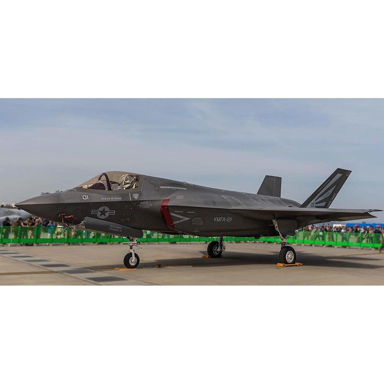Fujimi 1/72 AF F-35B VMFA-121 2018 岩國航空基地 美日親善特別塗裝 組裝模型 - TwinnerModel