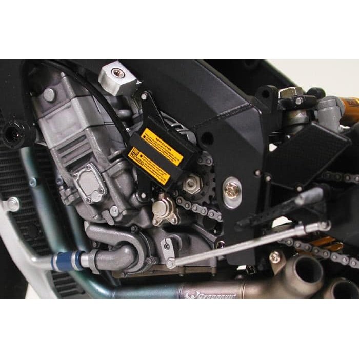 Tamiya Motorcycle 098 Kawasaki Ninja ZX-RR 組裝模型 - TwinnerModel