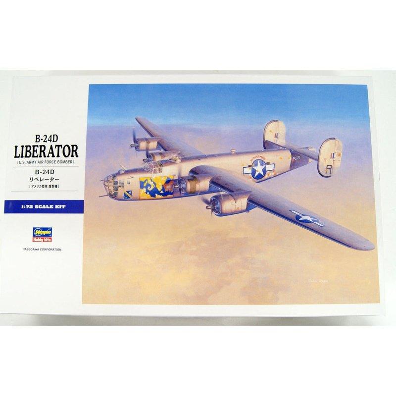 Hasegawa 1/72 AF-E 28 B-24D LIBERATOR 組裝模型 - TwinnerModel
