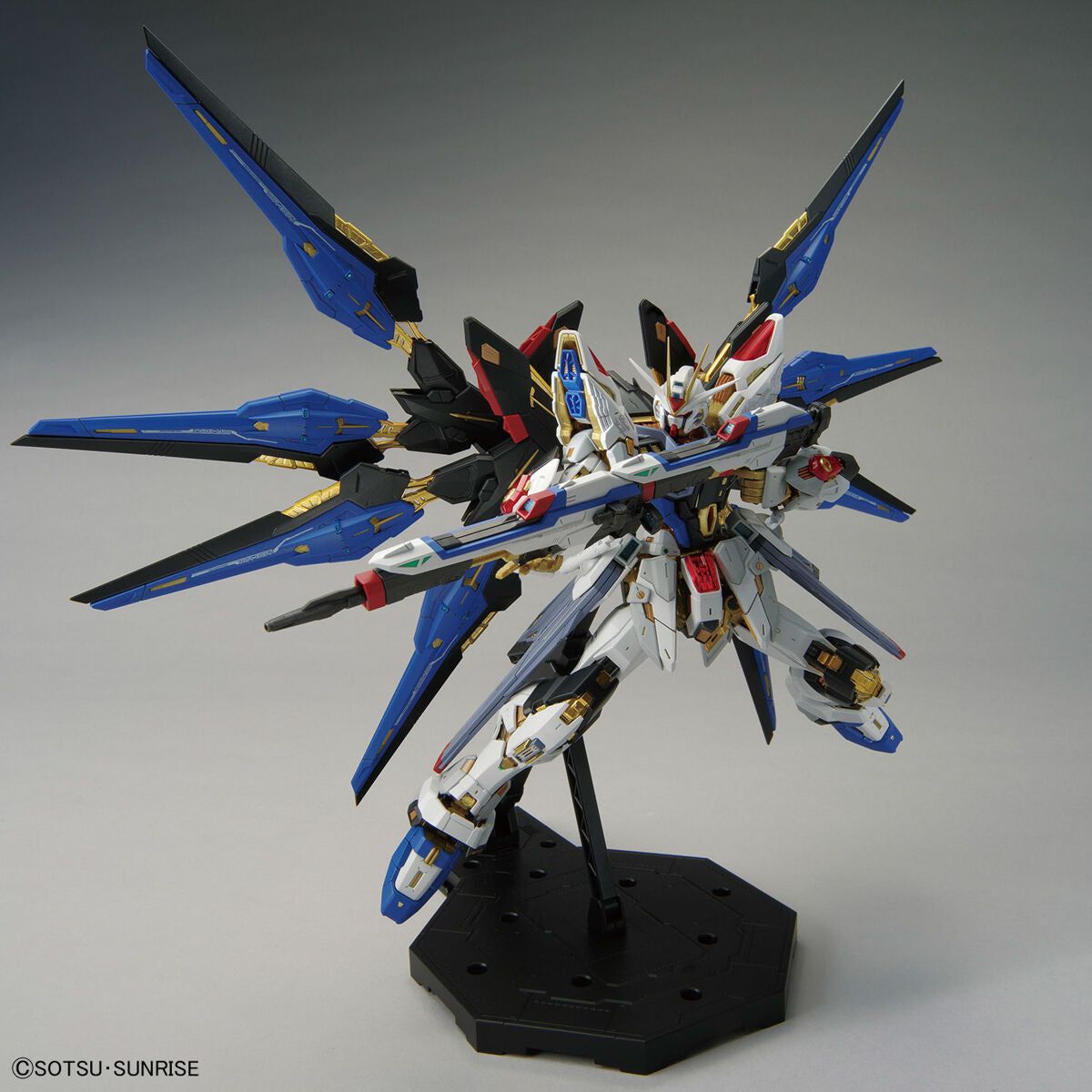 Bandai 1/100 MGEX 突擊自由高達 組裝模型 - TwinnerModel
