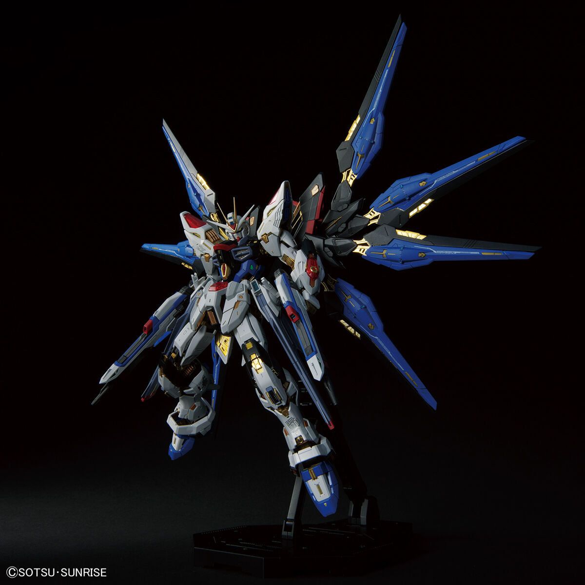 Bandai 1/100 MGEX 突擊自由高達 組裝模型 - TwinnerModel