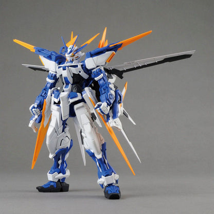 Bandai 1/100 MG 迷惘高達藍色機D型 組裝模型 - TwinnerModel
