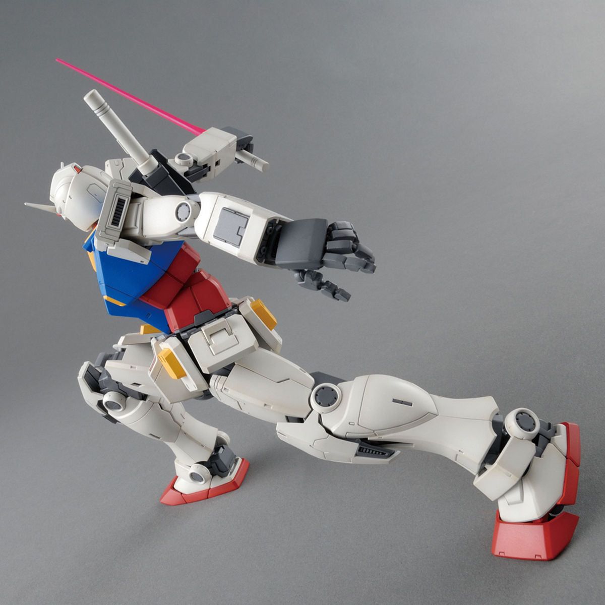 Bandai 1/100 MG RX-78-02 高達 (The Origin) 組裝模型 - TwinnerModel