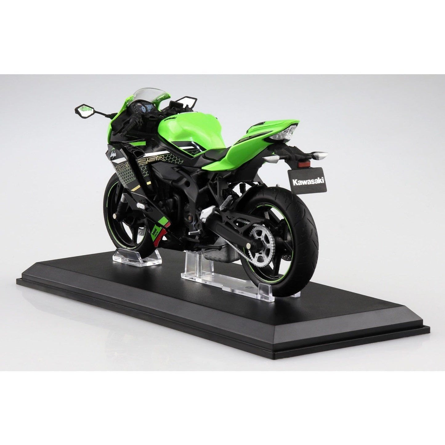 Aoshima 1/12 Finished Bike 川崎NINJA ZX-25R 青檸綠 X 烏木 - TwinnerModel