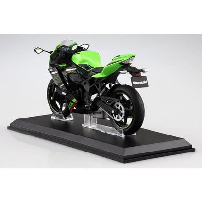 Aoshima 1/12 Finished Bike 川崎NINJA ZX-25R 青檸綠 X 烏木 - TwinnerModel