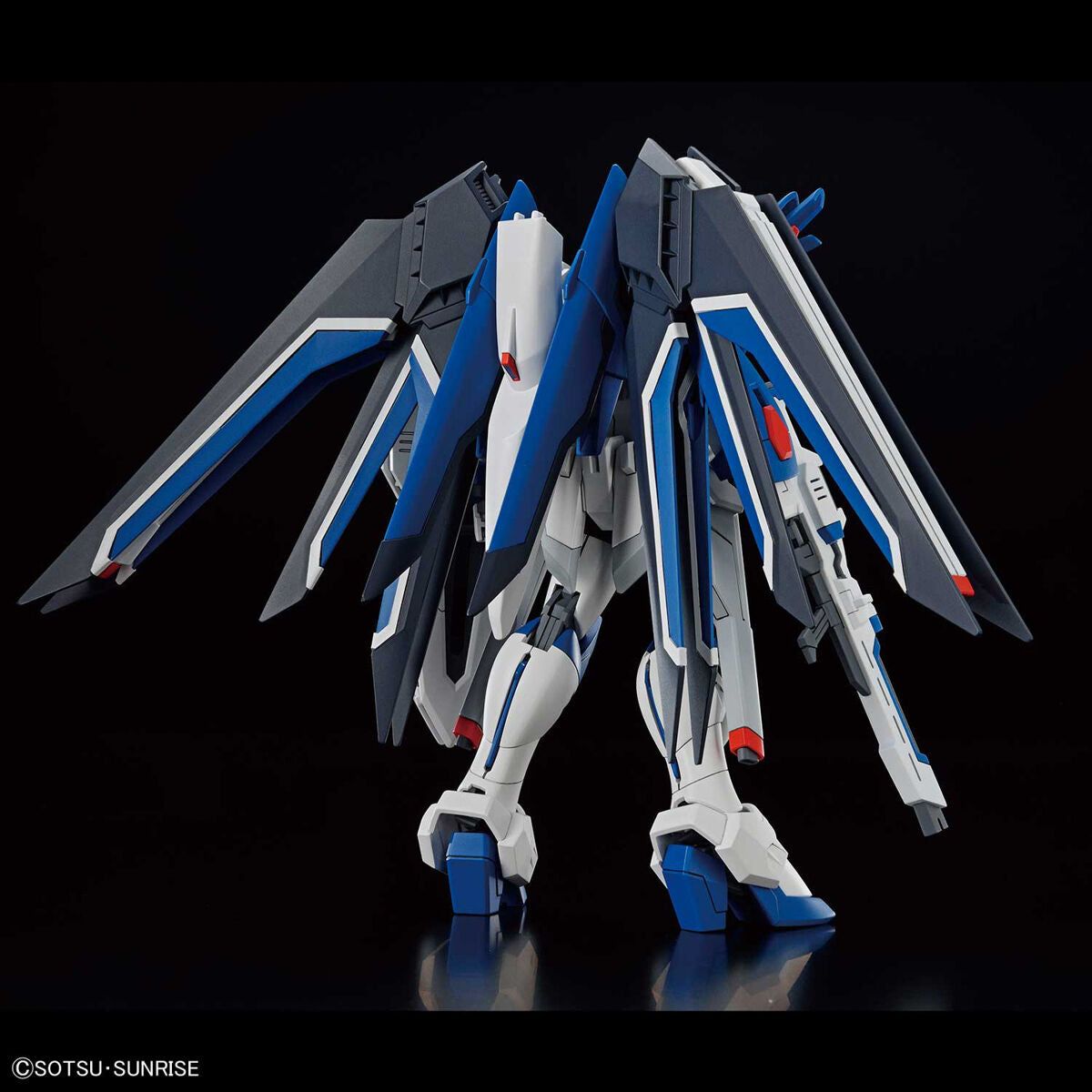 Bandai 1/144 HGCE 243 飛昇自由高達 組裝模型 - TwinnerModel