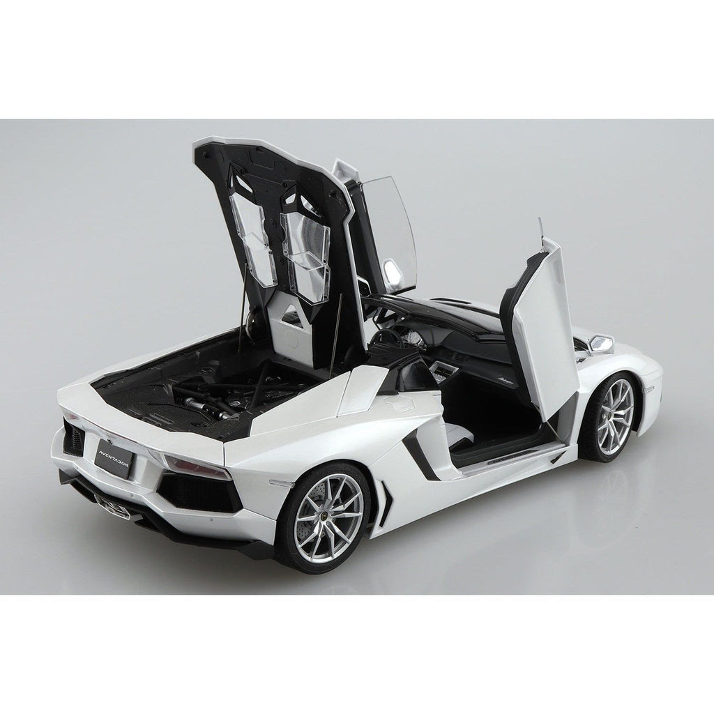 Aoshima 1/24 ZMC 008 林寶堅尼 Aventador LP700-4 ROADSTER 2012 組裝模型 - TwinnerModel