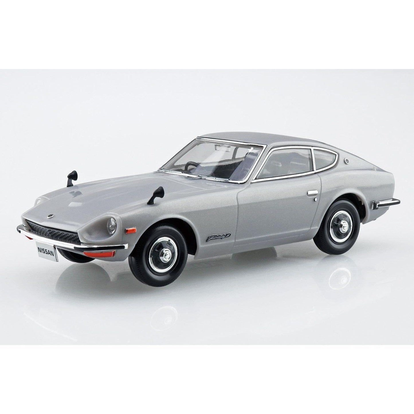 Aoshima 1/32 The SNAP-KIT 13-D 日產S30 Fairlady Z（銀色） 組裝模型 - TwinnerModel