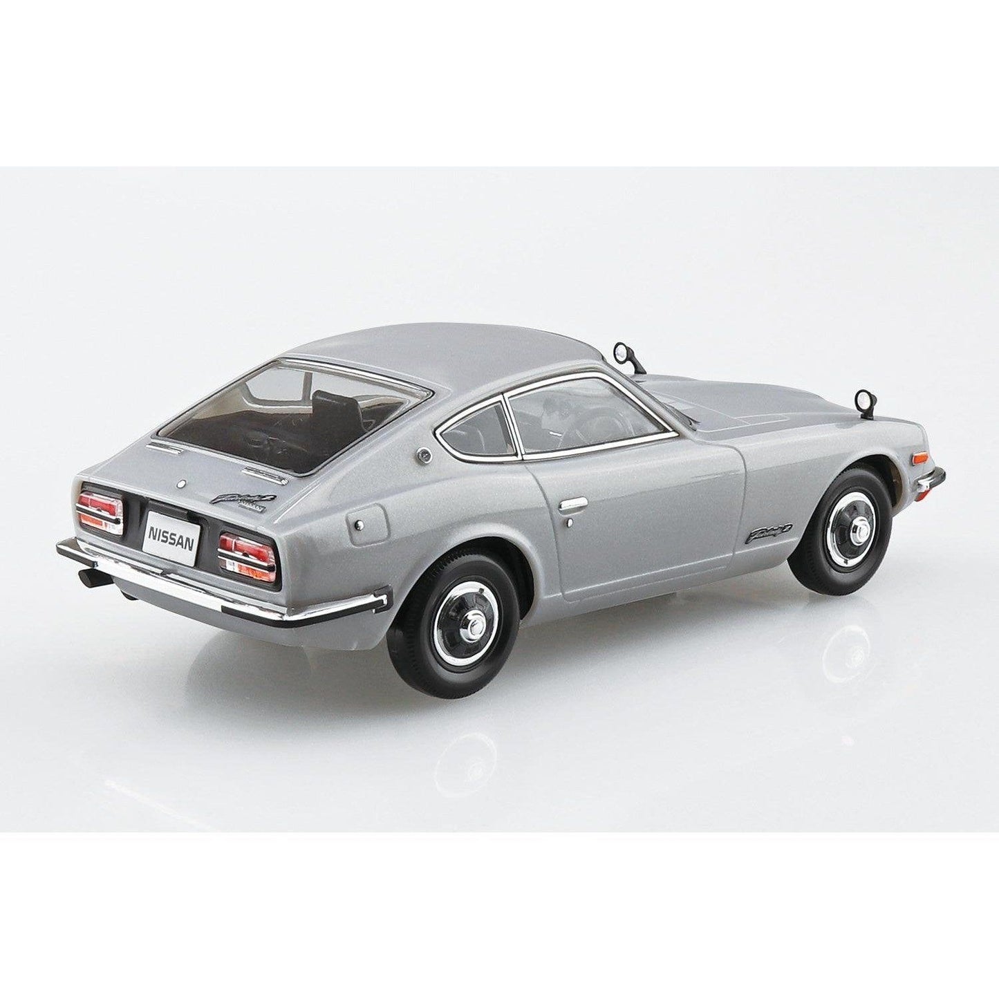 Aoshima 1/32 The SNAP-KIT 13-D 日產S30 Fairlady Z（銀色） 組裝模型 - TwinnerModel