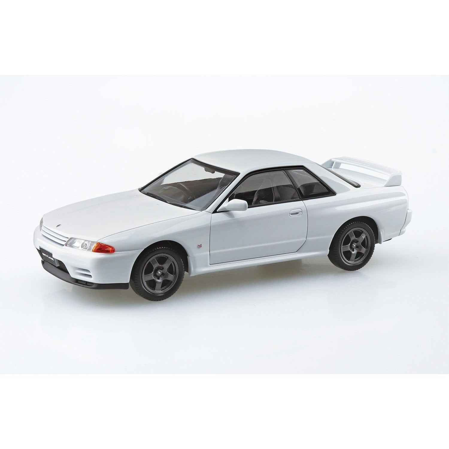 Aoshima 1/32 The SNAP-KIT 14B 日產R32 Skyline GT-R（水晶白） 組裝模型 - TwinnerModel