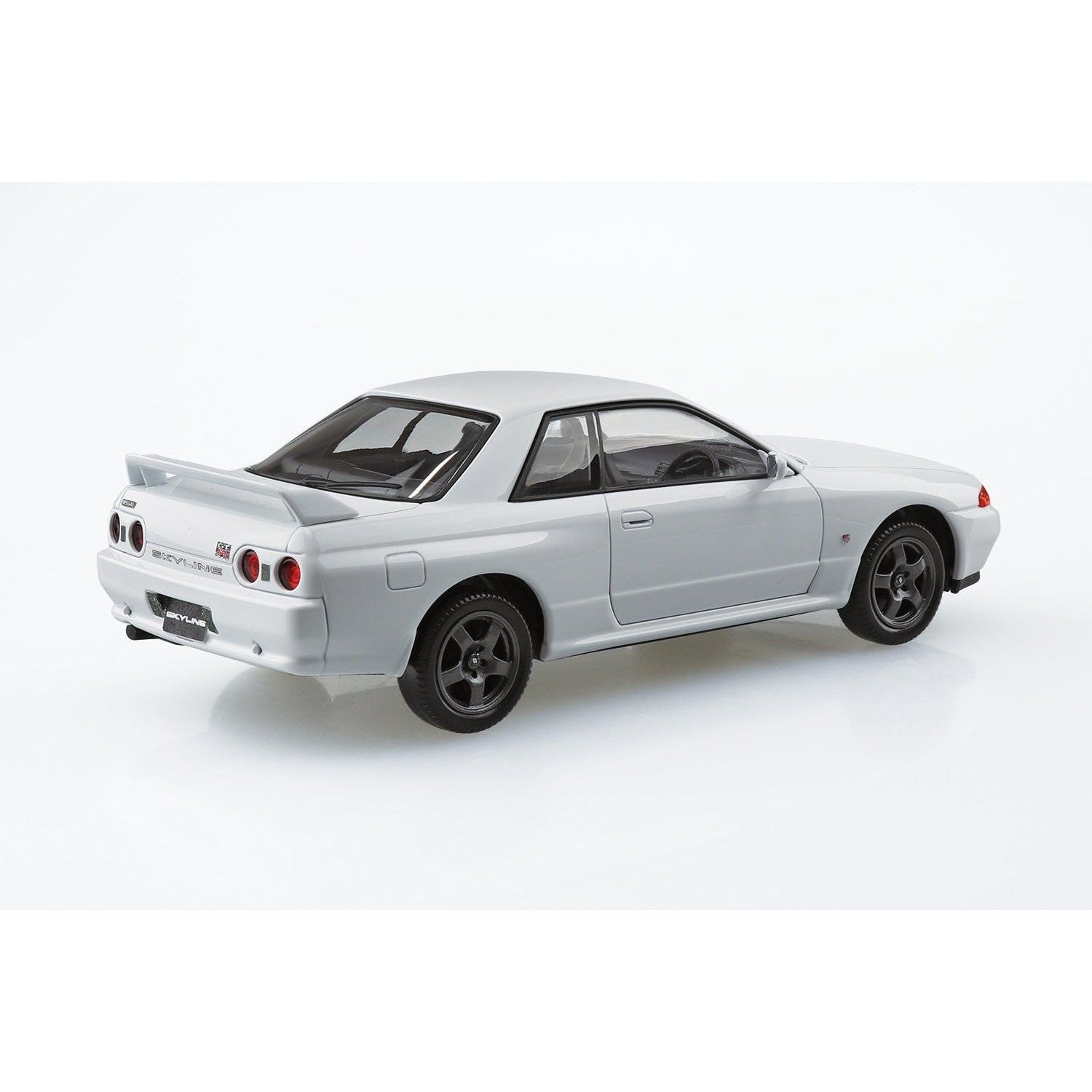 Aoshima 1/32 The SNAP-KIT 14B 日產R32 Skyline GT-R（水晶白） 組裝模型 - TwinnerModel