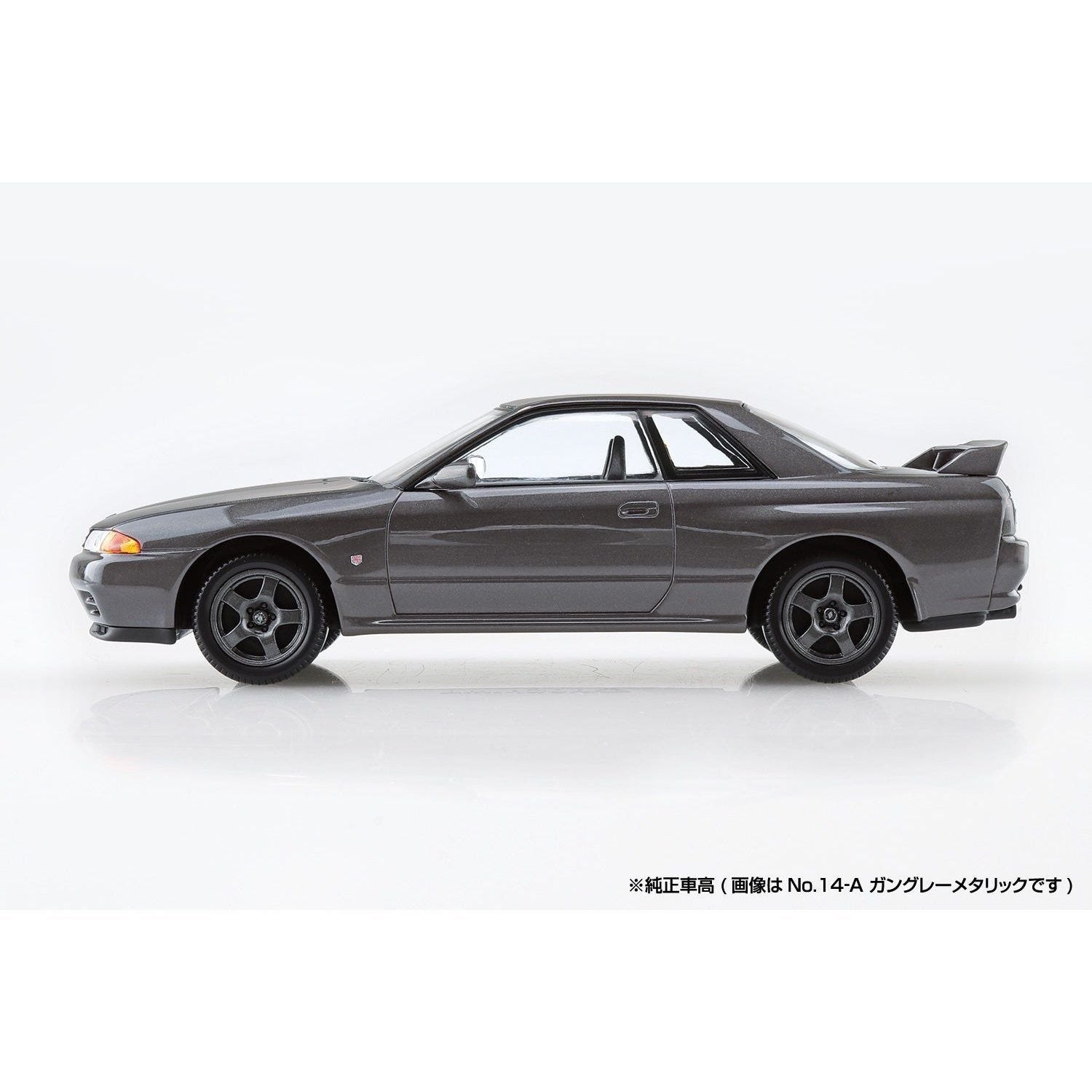 Aoshima 1/32 The SNAP-KIT 14B 日產R32 Skyline GT-R（水晶白） 組裝模型 - TwinnerModel