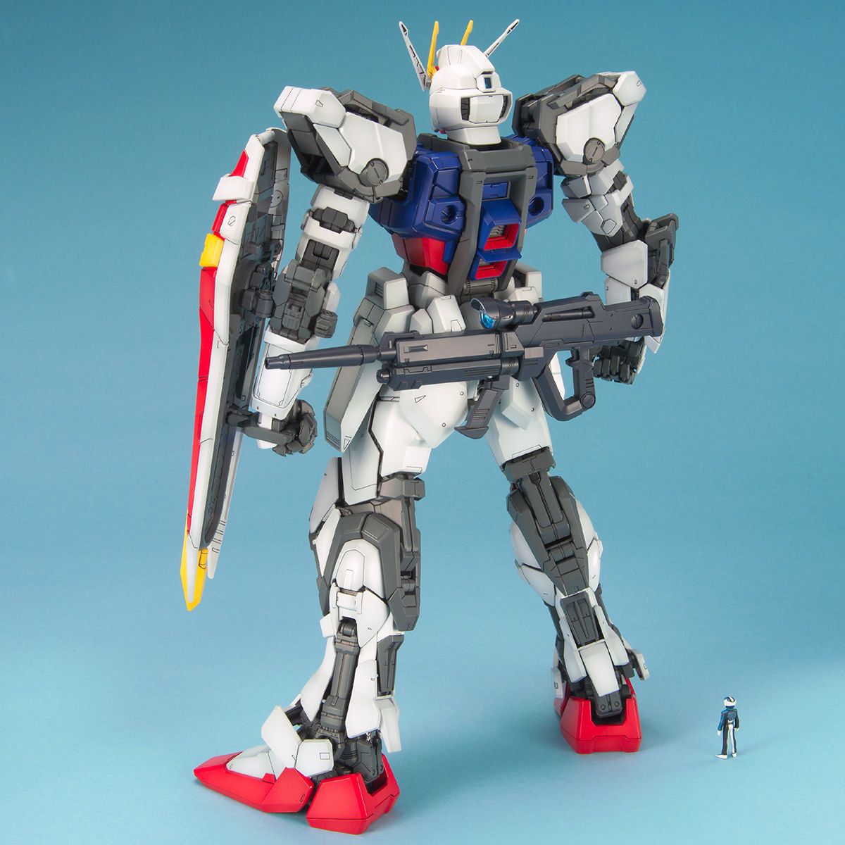 Bandai 1/60 Perfect Grade 突擊高達 組裝模型 - TwinnerModel