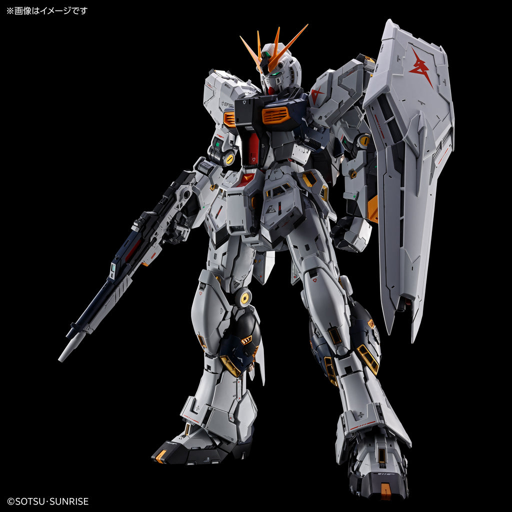 Bandai 1/60 PG Unleashed Nu高達 組裝模型
