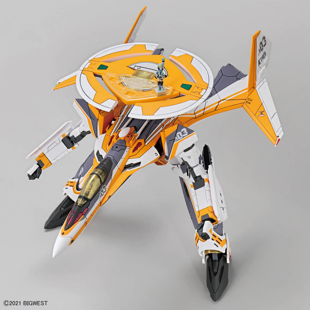 Bandai 1/100 HG Macross VF-31E 齊格飛（查克・馬斯坦格機） 組裝模型