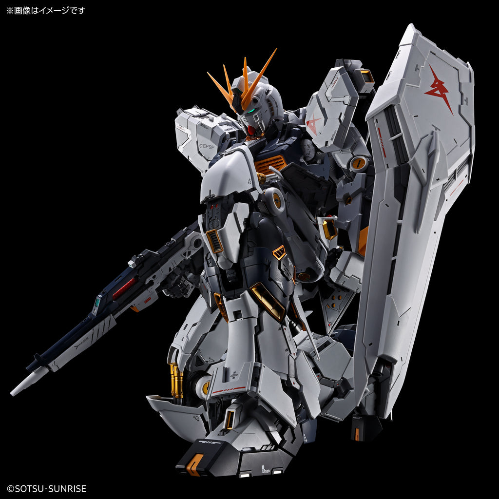 Bandai 1/60 PG Unleashed Nu高達 組裝模型