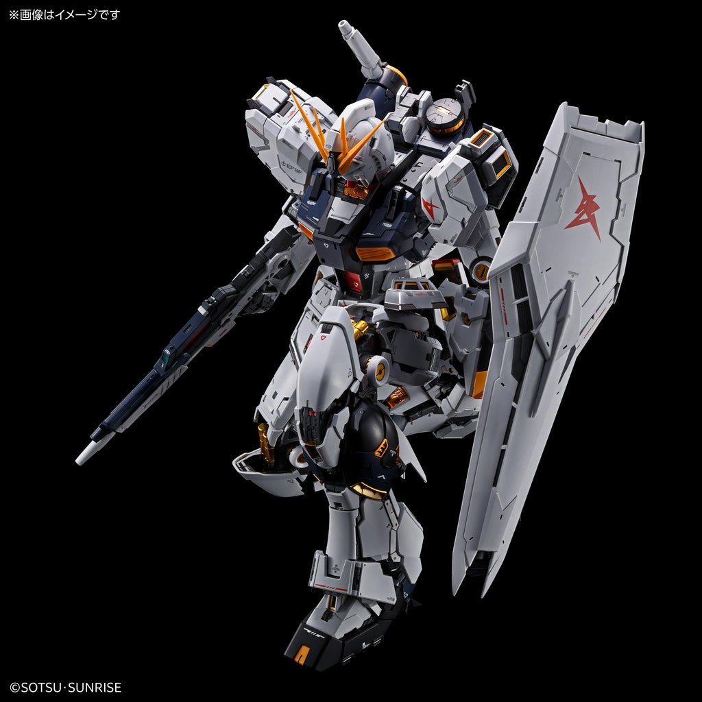 Bandai 1/60 PG Unleashed Nu高達 組裝模型