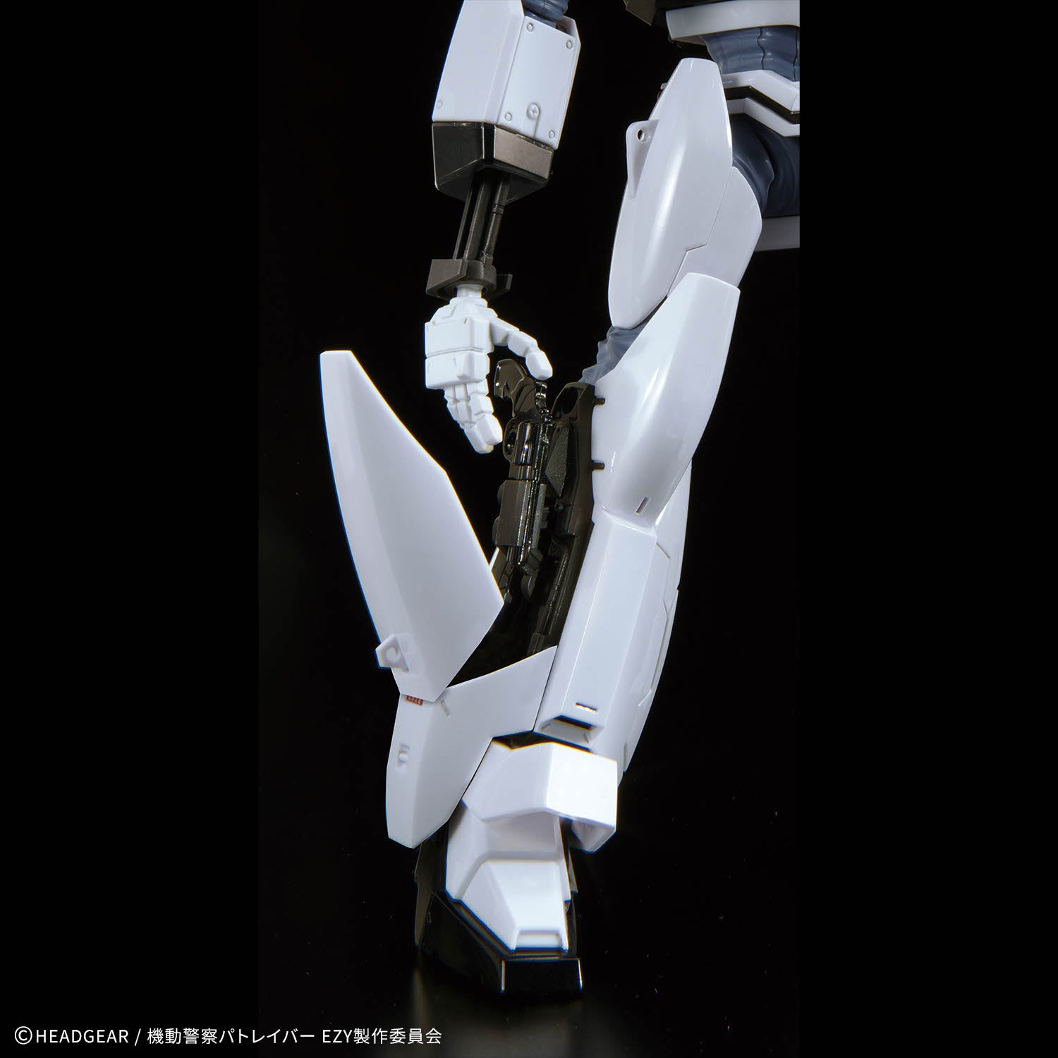 Bandai 1/48 RG 英格拉姆 Plus 組裝模型