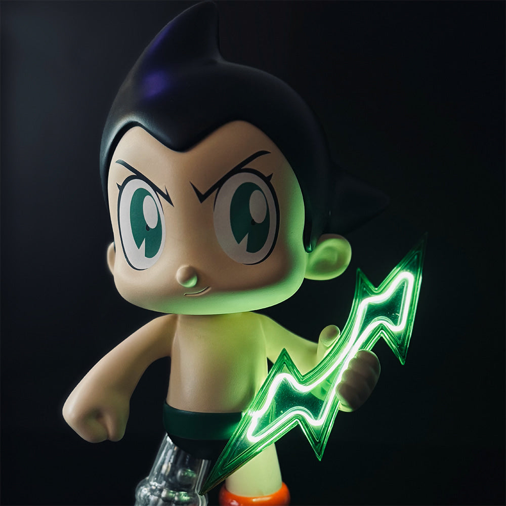 精選預訂 - MindStorm 桌面擺件 系列- 發光 鐵臂阿童木 樹脂雕像