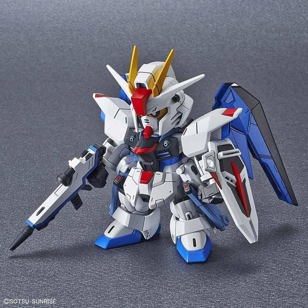 Bandai SDCS 008 ZGMF-X10A Freedom 自由高達 機動戰士高達SEED 組裝模型 - TwinnerModel