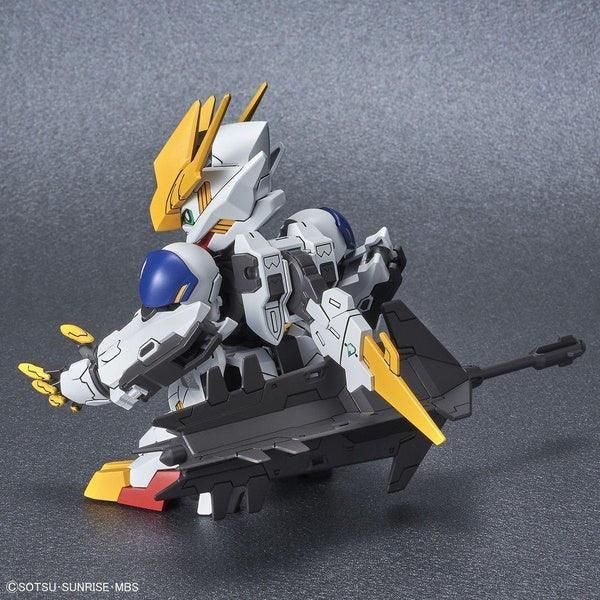 Bandai SDCS 016 機動戰士高達 鐵血孤兒 天狼王型獵魔高達 組裝模型 - TwinnerModel