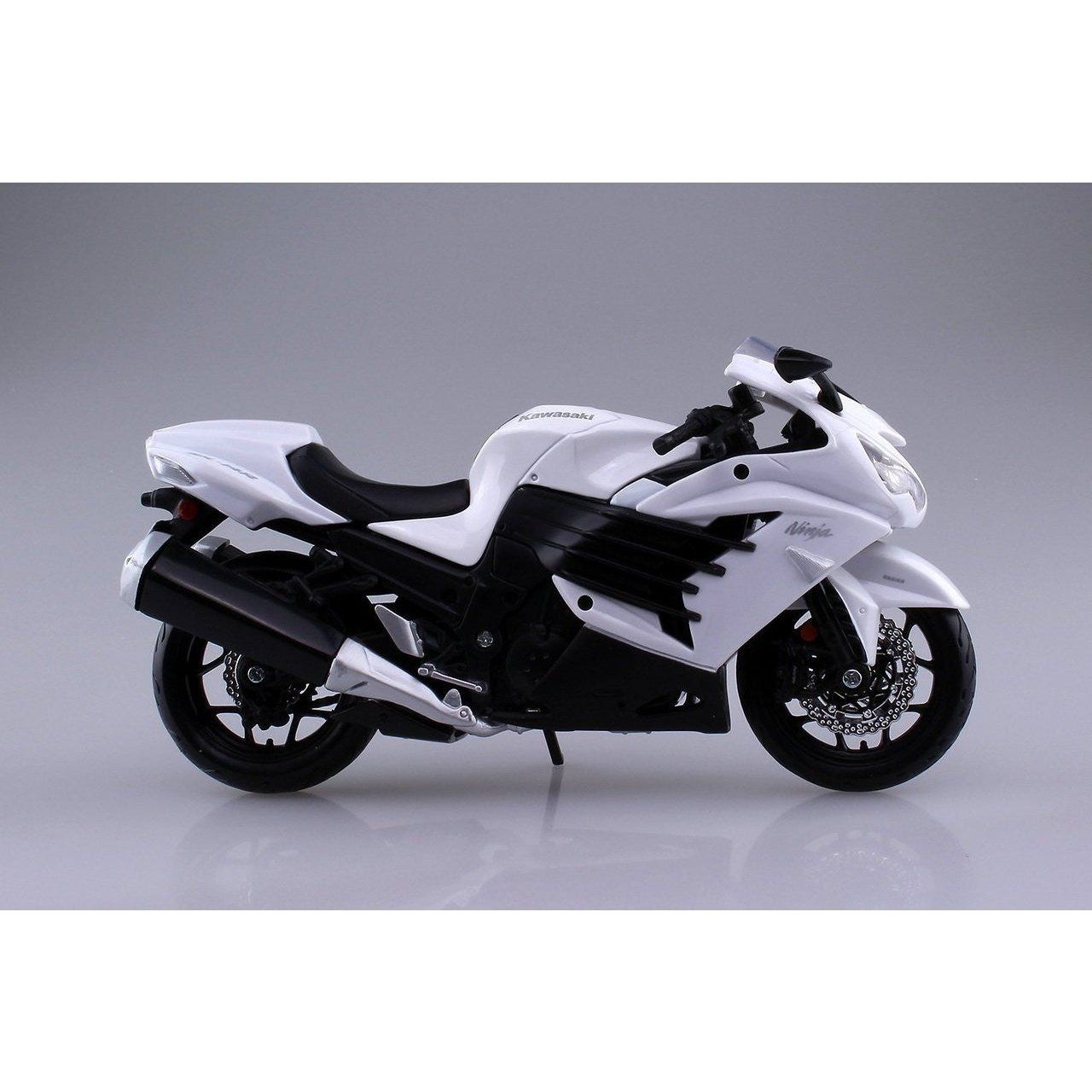 Aoshima 1/12 Finished Bike 川崎機車'忍者' ZX-10R摩托車/白色 - TwinnerModel