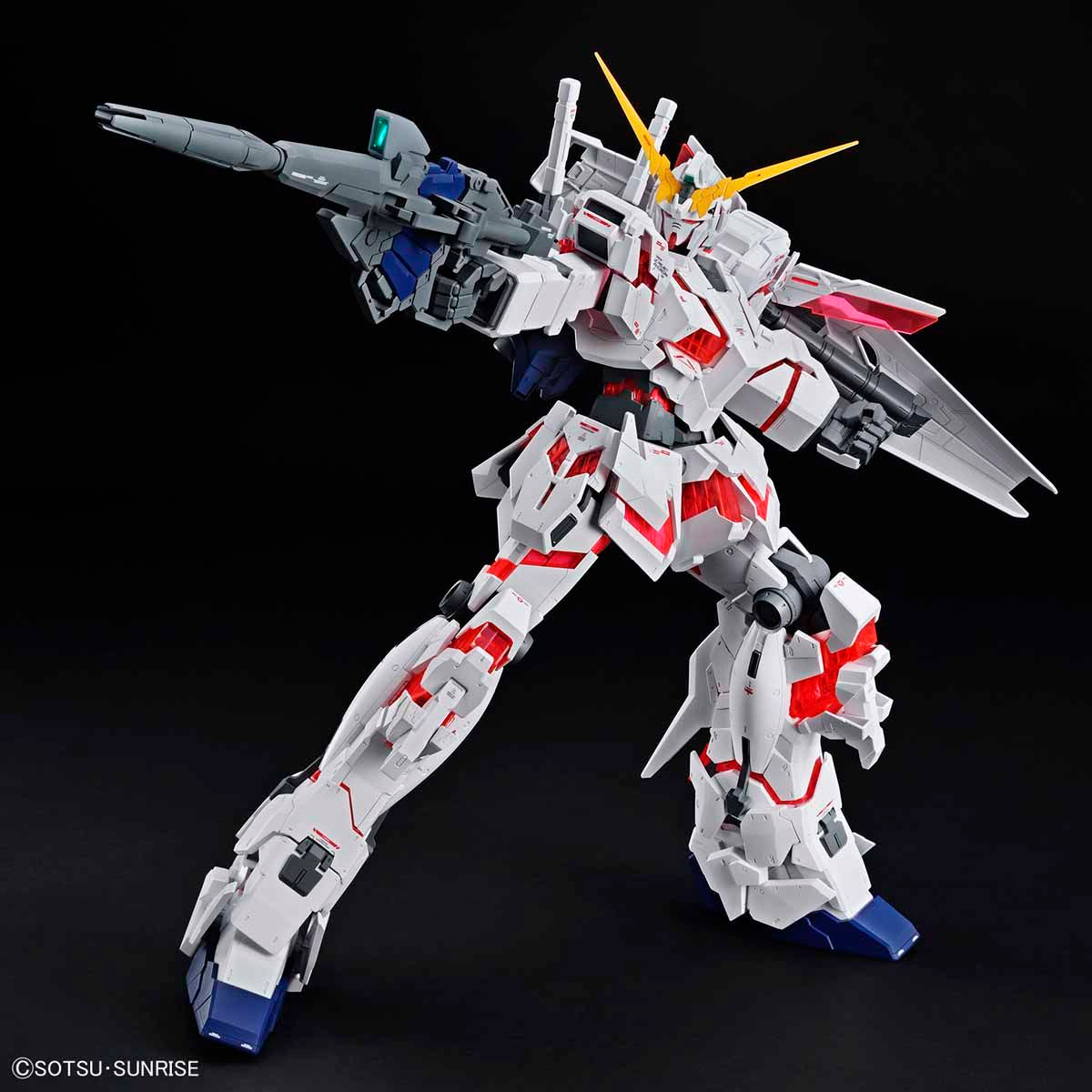 Bandai 1/48 Mega Size Model Unicorn Gundam (Destroy Mode) Plastic Model Kit