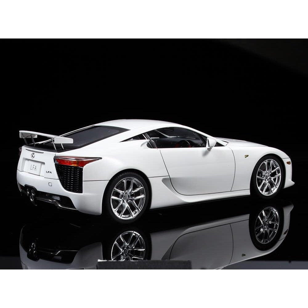 Tamiya 1/24 Sports Car 24319 雷克薩斯LFA 組裝模型