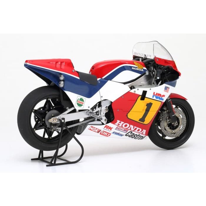 Tamiya 1/12 Motorcycle 14121 本田NSR 500 1984 組裝模型