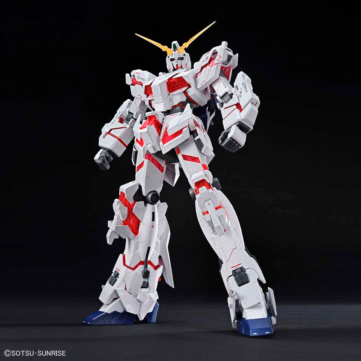 Bandai 1/48 Mega Size Model Unicorn Gundam (Destroy Mode) Plastic Model Kit