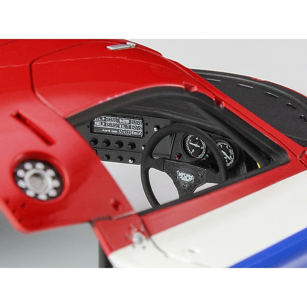 Hasegawa 1/24 HC 031 Calsonic Nissan R91CP Plastic Model Kit