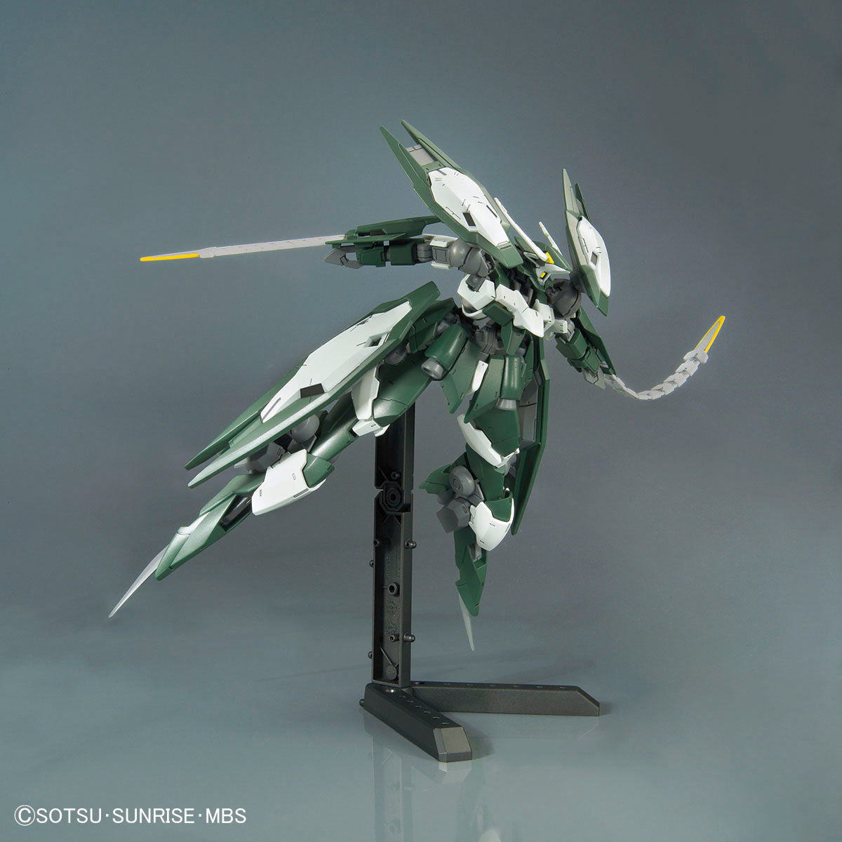 Bandai 1/144 鐵血の孤兒-HG 034 雷金雷茲 組裝模型