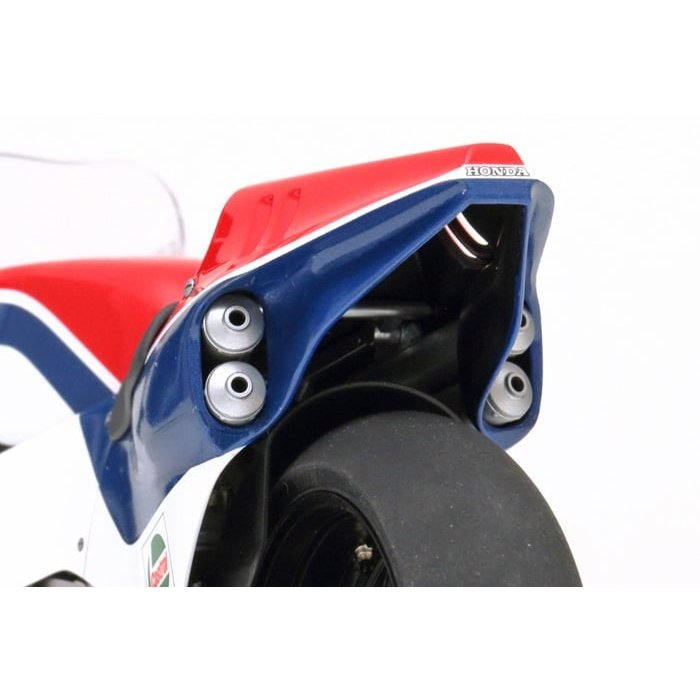 Tamiya 1/12 Motorcycle 14121 Honda NSR 500 1984 Plastic Model Kit