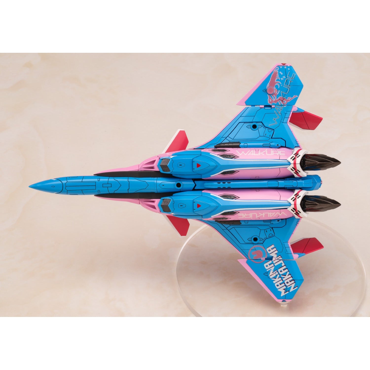 Aoshima 超時空要塞DELTA 女武神 瑪基娜 中島 組裝模型