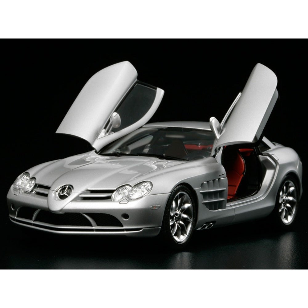 Tamiya 1/24 Sports Car 24290 Mercedes Benz SLR Mclaren Plastic Model Kit