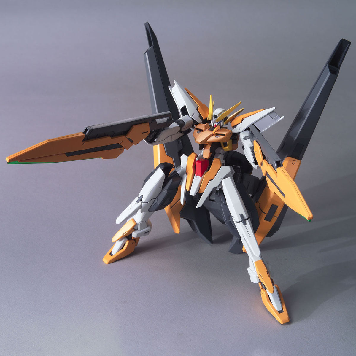 Bandai 1/144 HG-00 068 哈魯托高達 組裝模型