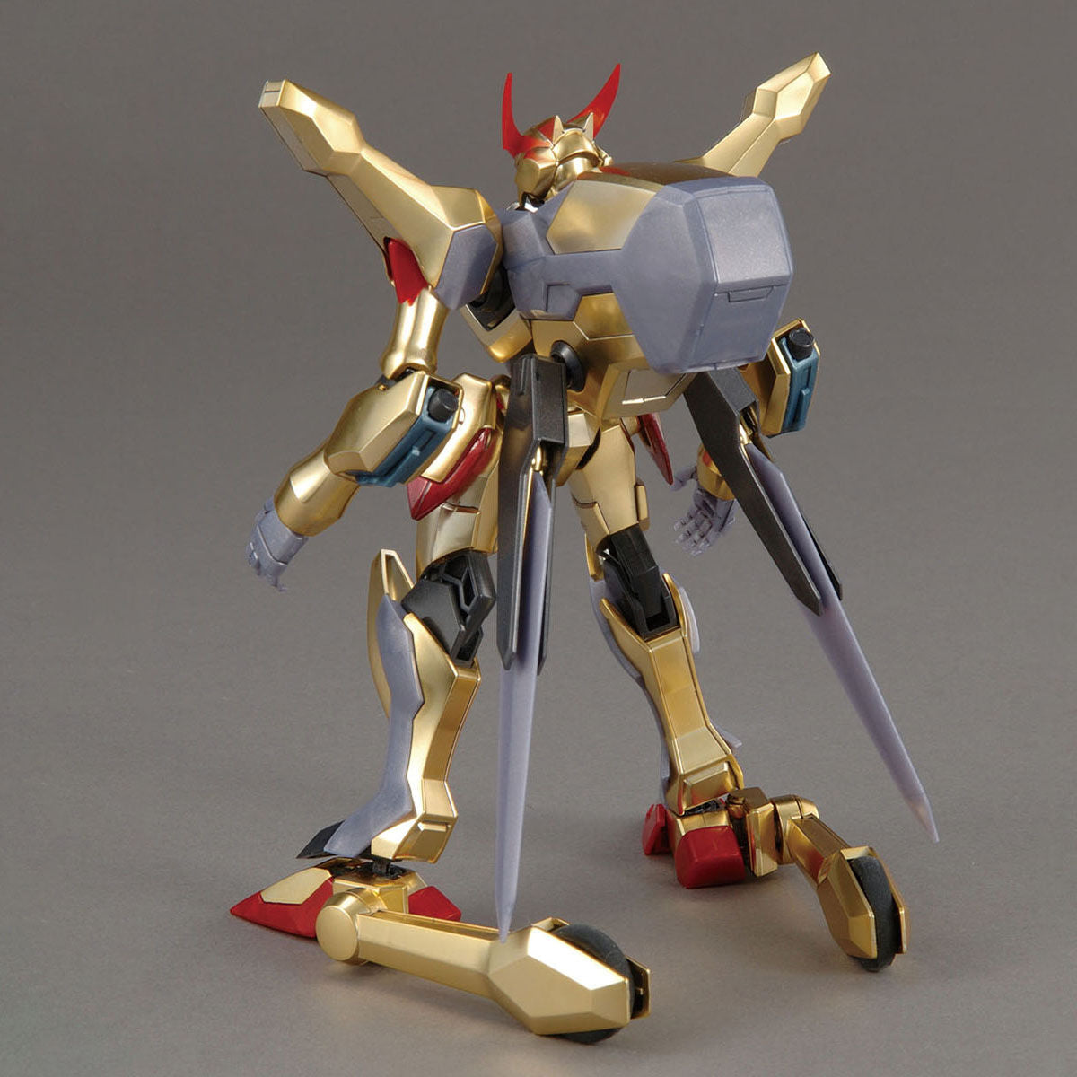 Bandai 1/35 Code Geass VINCENT ROYAL COATING VERSION Plastic Model Kit