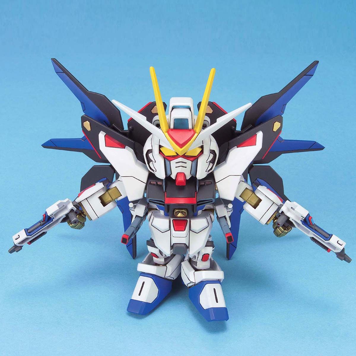 Bandai BB Gundam 288 Strike Freedom Gundam Plastic Model Kit