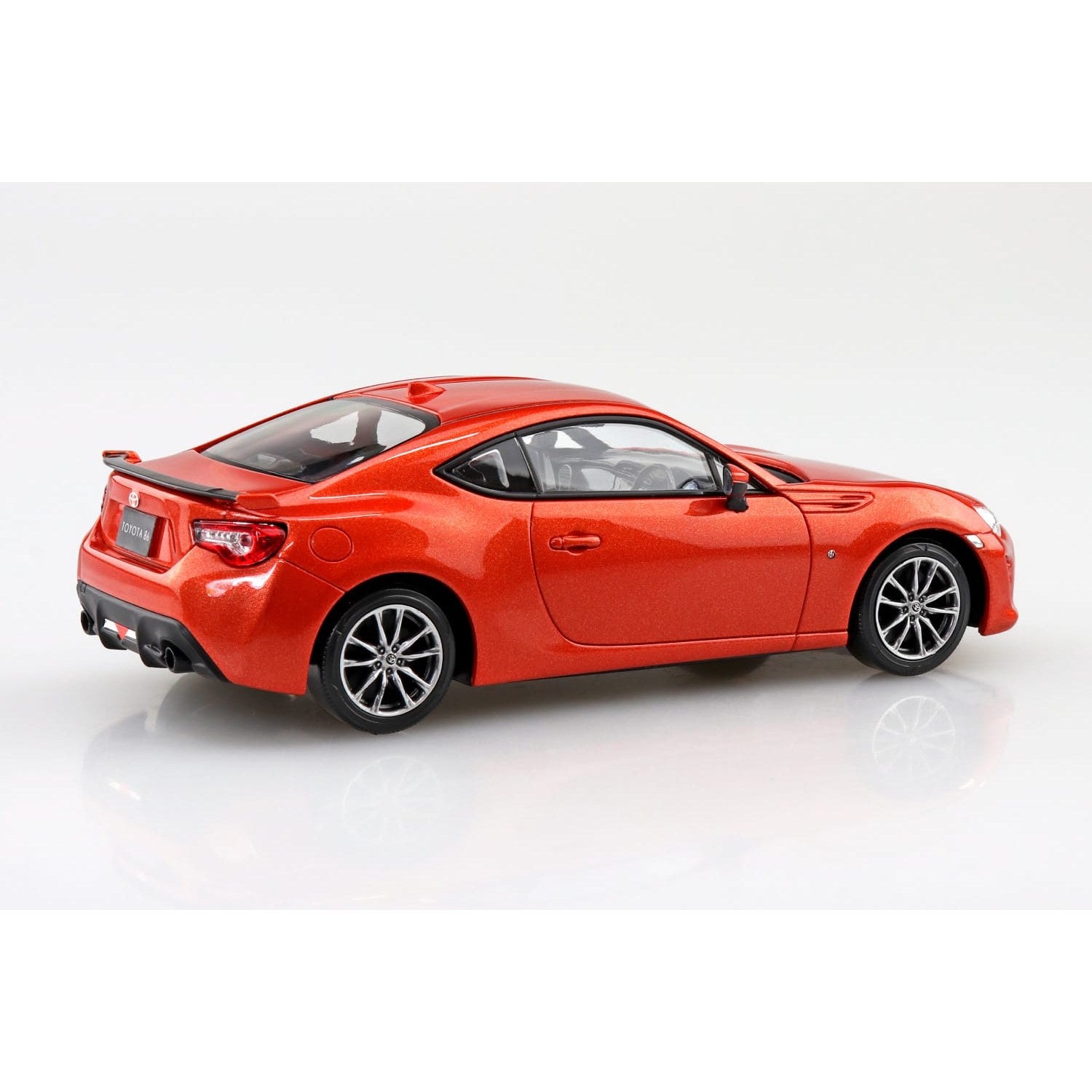Aoshima 1/32 The SNAP-KIT 8-OR Toyota 86 (Orange Metallic) 組裝模型
