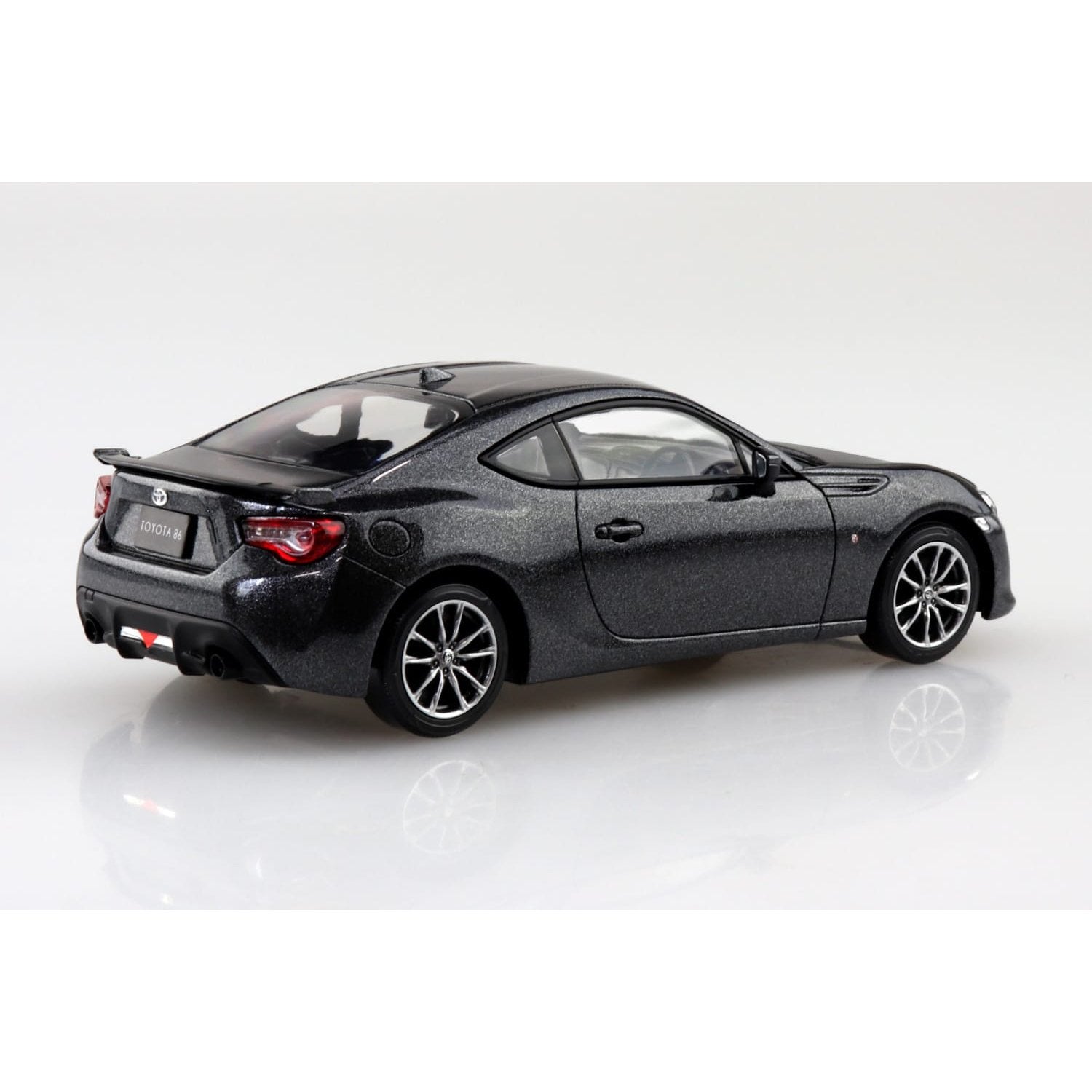 Aoshima 1/32 The SNAP-KIT 8-DG Toyota 86 (Dark Gray Metallic) 組裝模型