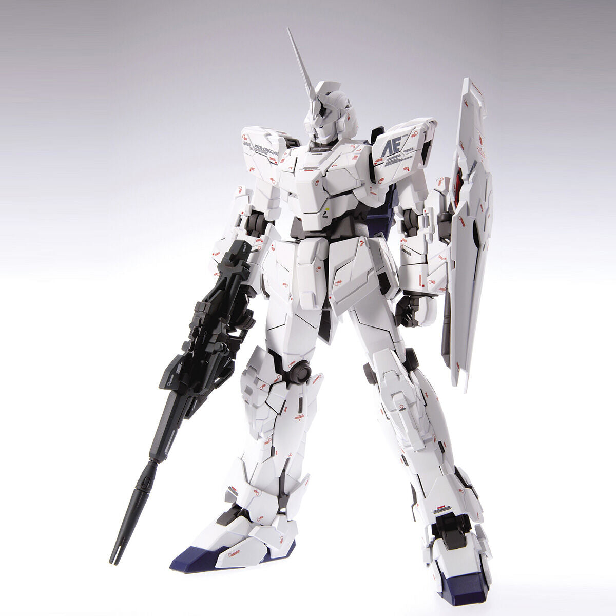 Bandai 1/100 MG RX-0 Unicorn Gundam "Ver. Ka" Plastic Model Kit