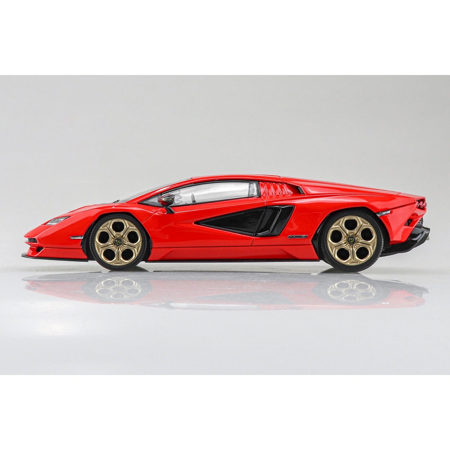 [🎄聖誕 超值精選🎁] Aoshima 1/32 The SNAP-KIT 19-B 蘭博基尼 Countach LPI 800-4 [紅色] 組裝模型