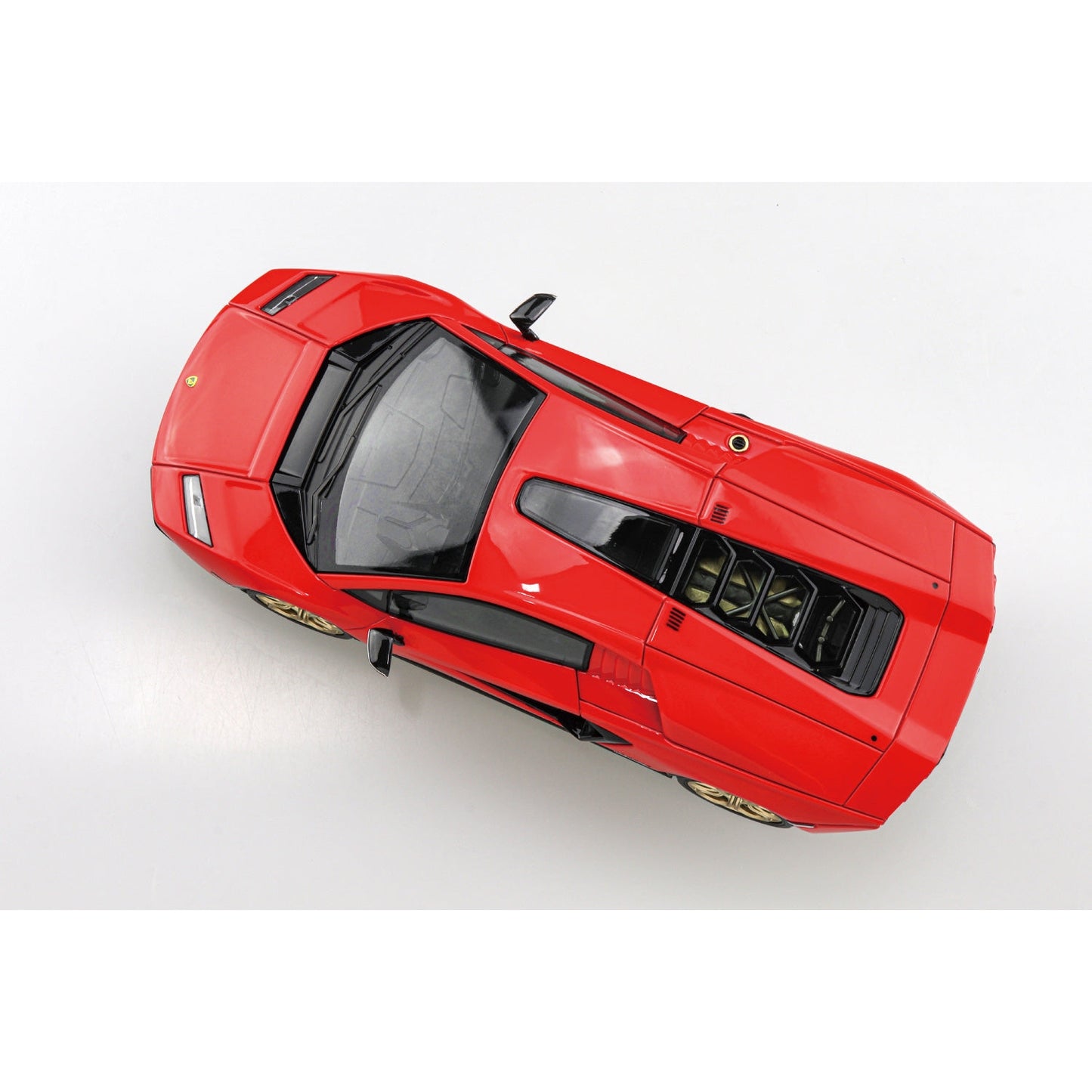 Aoshima 1/32 The SNAP-KIT 19-B Lamborghini Countach LPI 800-4 (Red) 組裝模型