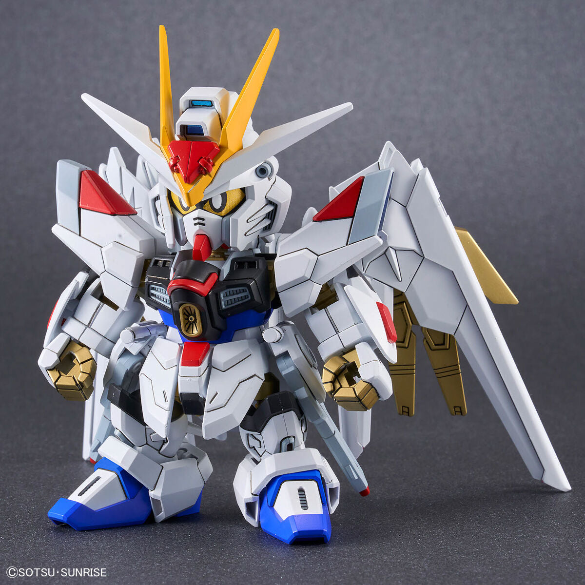 Bandai SDCS Mighty Strike Freedom Gundam Plastic Model Kit