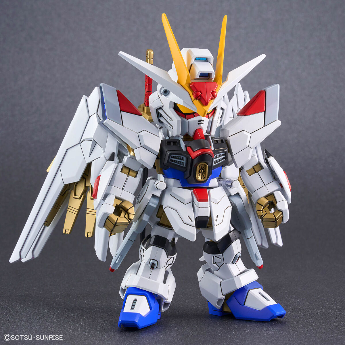 Bandai SDCS Mighty Strike Freedom Gundam Plastic Model Kit