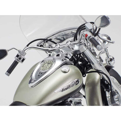 Tamiya 1/12 Motorcycle 14135 Yamaha XV1600 Road Star Custom Plastic Model Kit