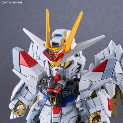 Bandai SDCS Mighty Strike Freedom Gundam Plastic Model Kit